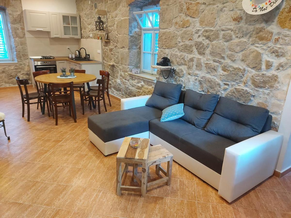 Holiday Home Pepe Banj Kültér fotó